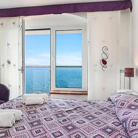Perched Atop Of The Cliff In Costa Brava - What'app - 0034-658-266-820 - For Reservations! 别墅
