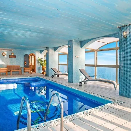别墅 Perched Atop Of The Cliff In Costa Brava - What'app - 0034-658-266-820 - For Reservations! *